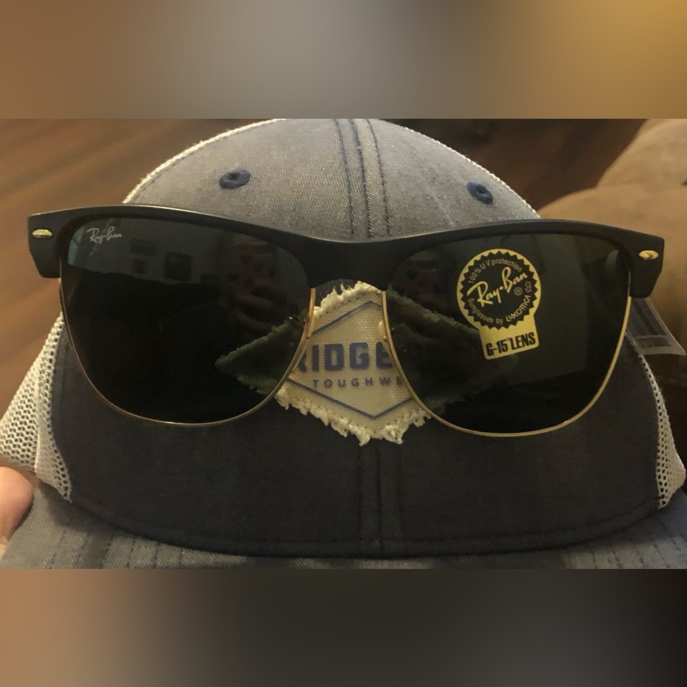 Ray-Ban